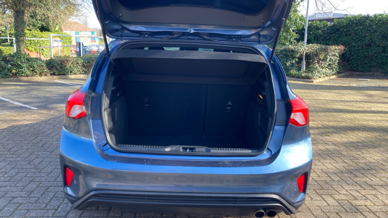 Ford Focus 1.0 EcoBoost 125 ST-Line X 5dr Auto Petrol Hatchback